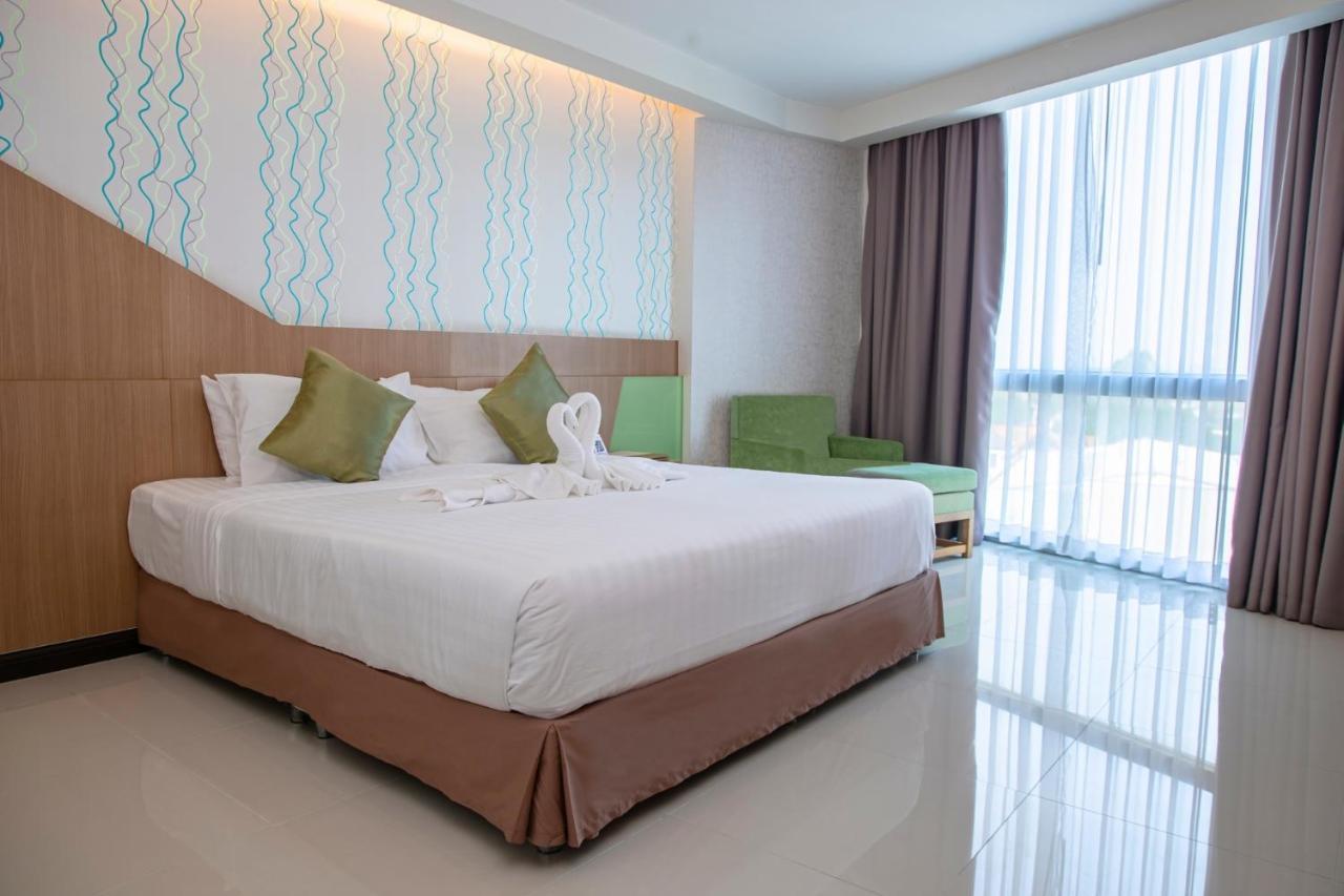 42C The Chic Hotel Накхонсаван Экстерьер фото