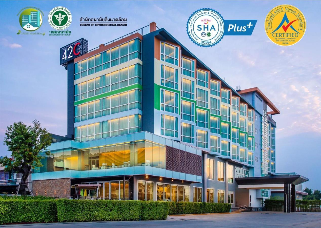 42C The Chic Hotel Накхонсаван Экстерьер фото